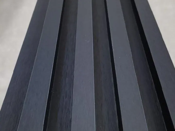 Painel de Parede Ripado Interior Carvão
